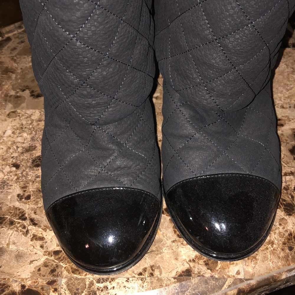 Chanel quilted booties - Picture 6 of 7